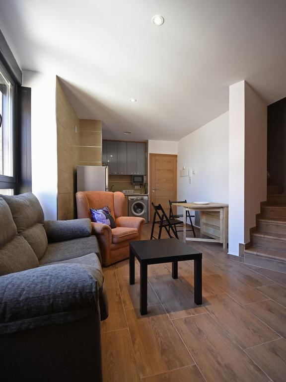 Apartamentos La Rocanda Coca Exteriér fotografie